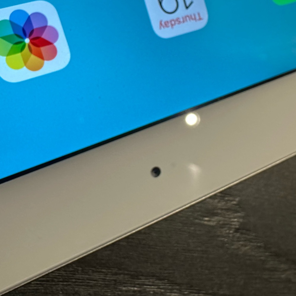 iPad Air 1st generation - Picture 9 of 16